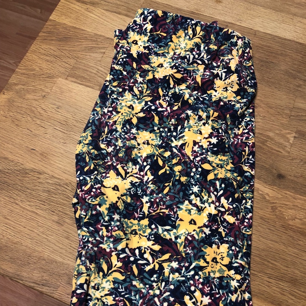 TC LuLaRoe Leggings